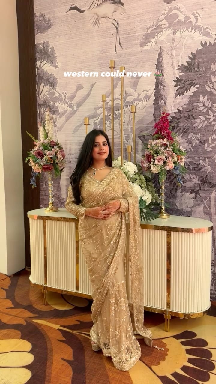 Post 4 by Meenal Juneja on Instagram (video)