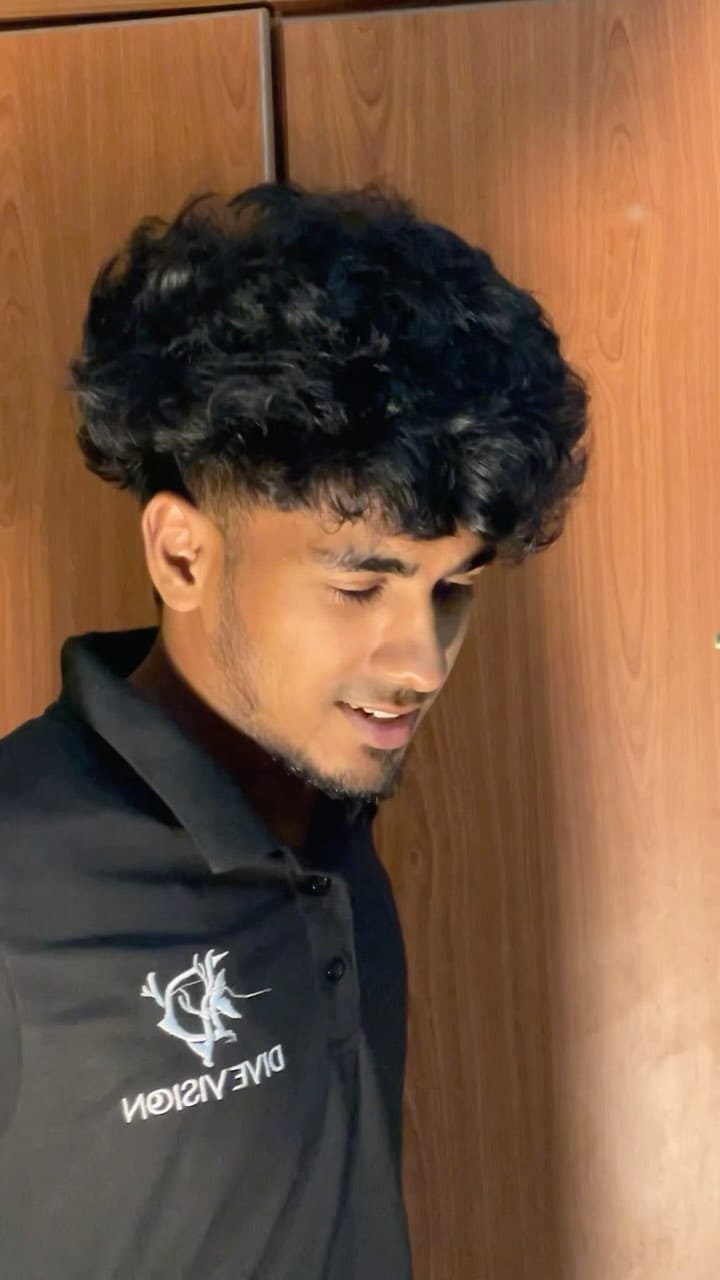 Post 8 by Vipin Raj 012 on Instagram (video)