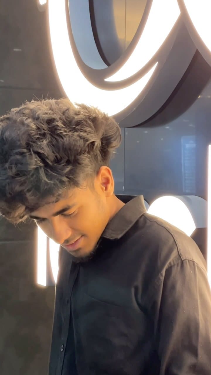 Post 9 by Vipin Raj 012 on Instagram (video)