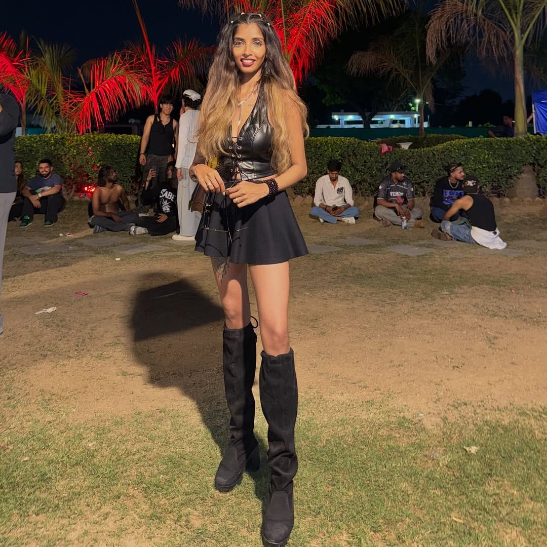 Post 5 by Natasha Gonsalves on Instagram (image)