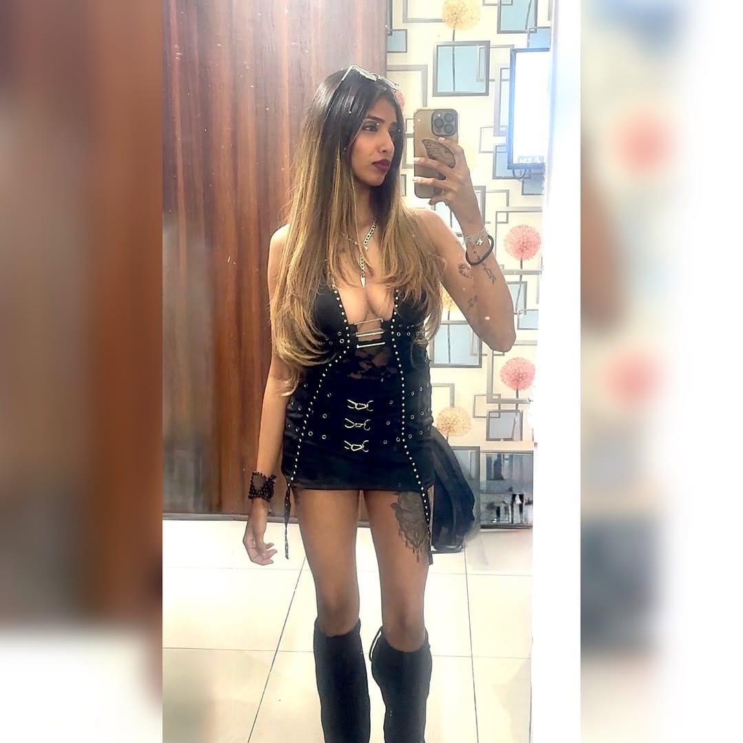 Post 9 by Natasha Gonsalves on Instagram (image)