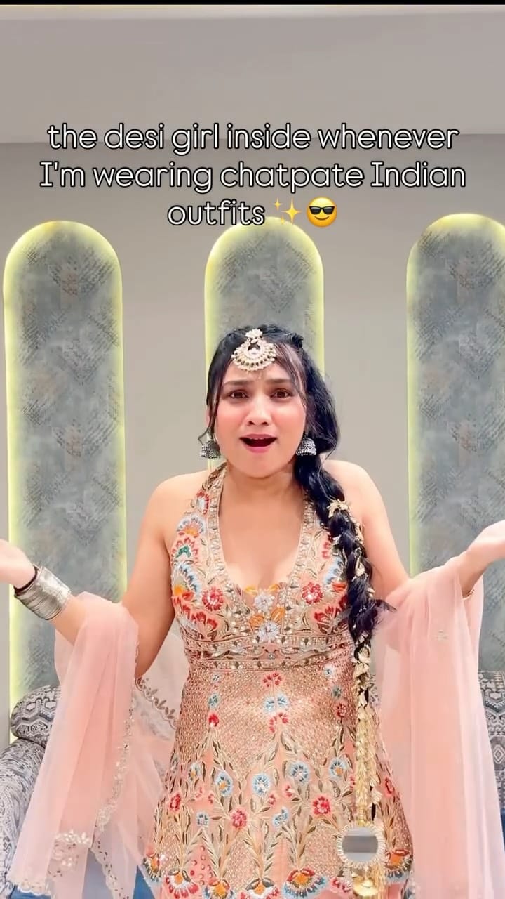 Post 6 by Rooplaxmi Sarees on Instagram (video)