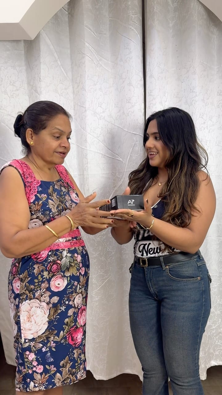 Post 3 by Flaressa Sweezal Fernandes on Instagram (video)