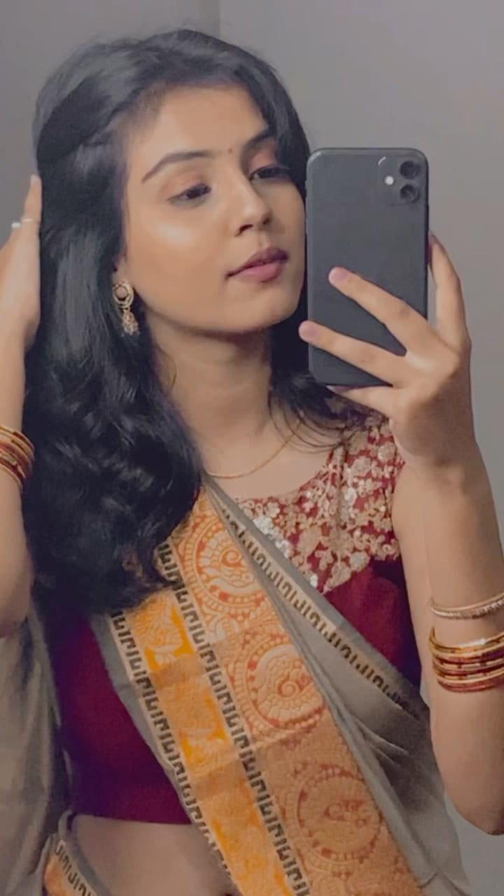 Post 10 by मानसी मुकेश ✨ on Instagram (video)