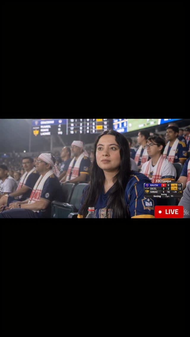Post 9 by Anusha [Annu Sia] on Instagram (video)