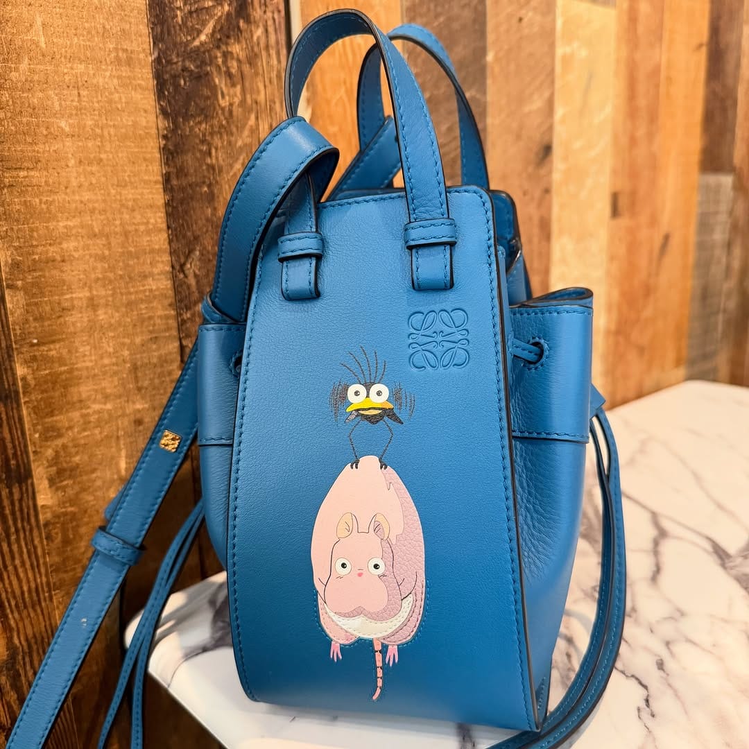 Post 4 by 𝓢𝓪𝓻𝓽𝓸𝓻𝓲𝓪𝓵𝓟𝓱𝓲𝓵 on Instagram (image)