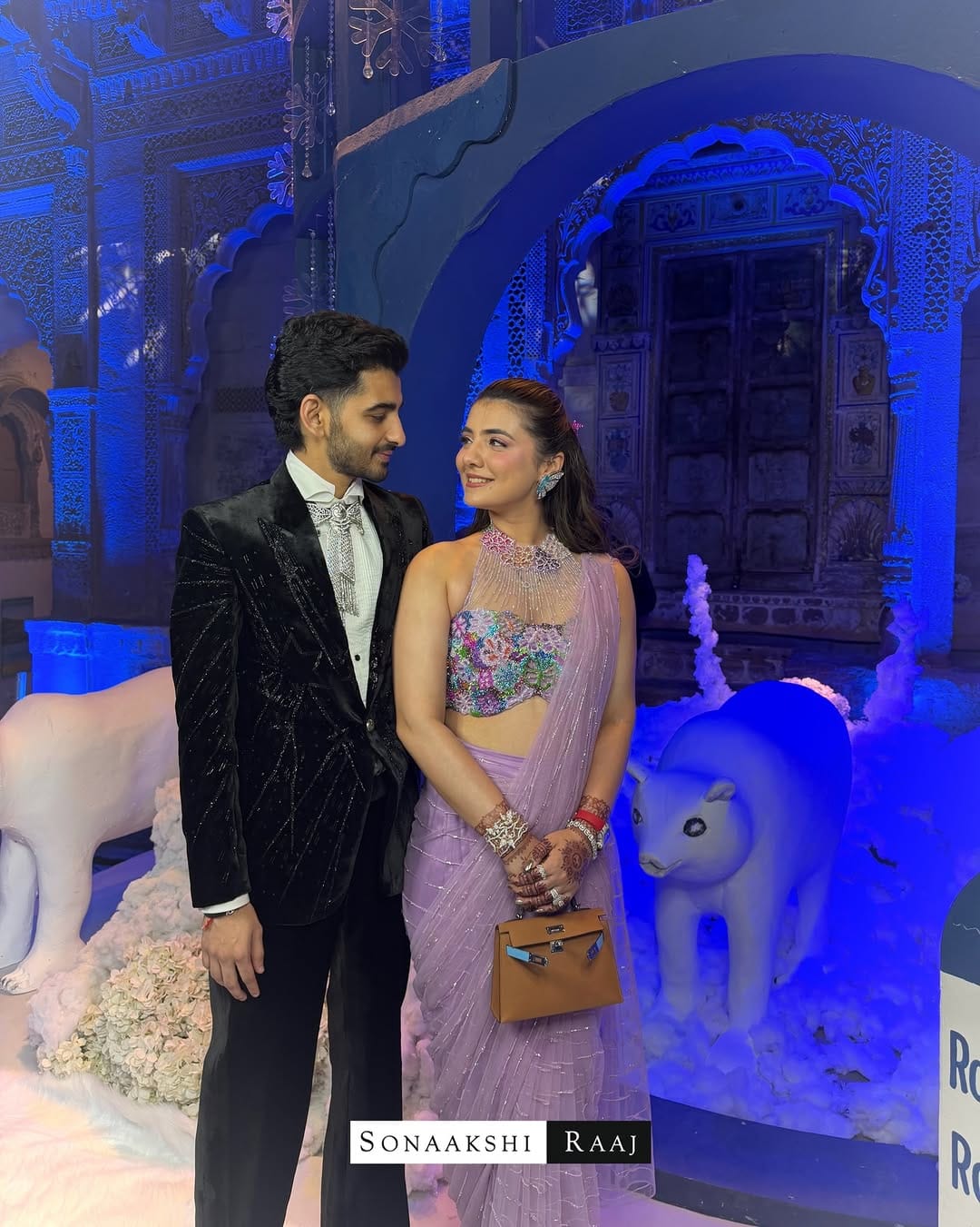 Post 6 by Sonaakshi Raaj Merani on Instagram (carousel)