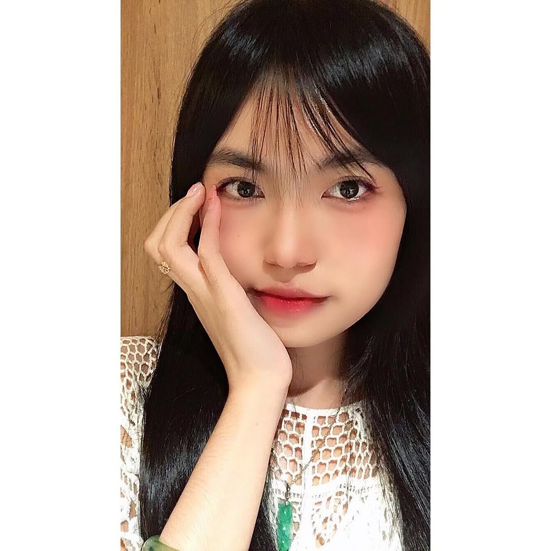 Post 9 by Cô Em NhàBên Aka MochiMochi on Instagram (image)