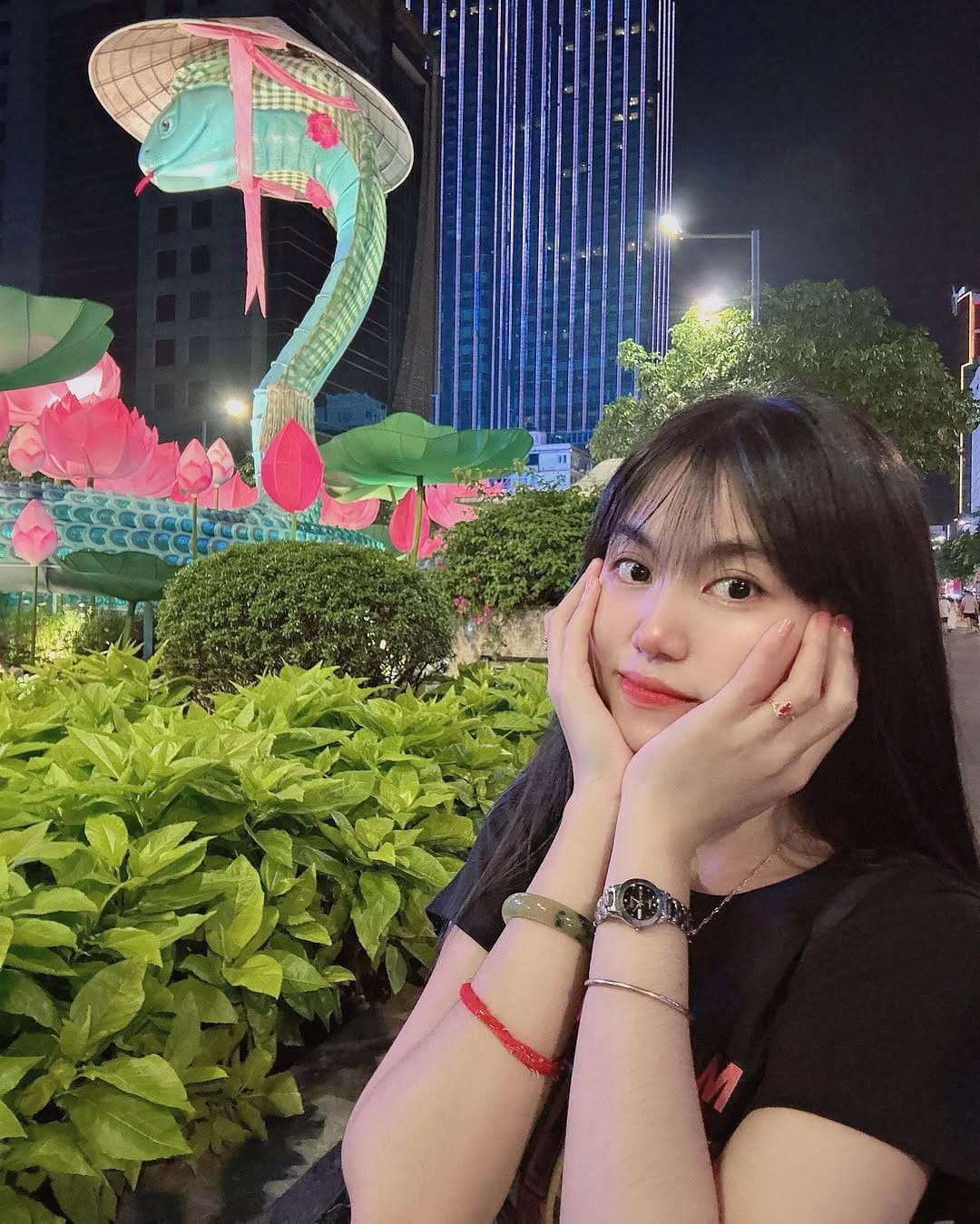 Post 4 by Cô Em NhàBên Aka MochiMochi on Instagram (image)