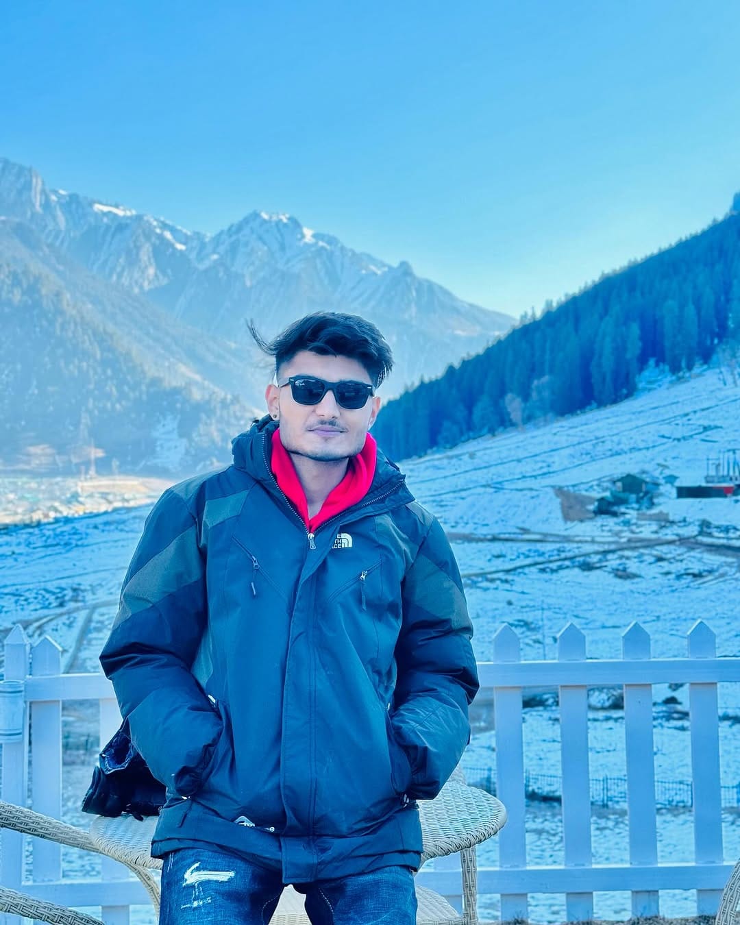 Post 9 by ASHUTOSH RAJPUT 🔵 on Instagram (carousel)