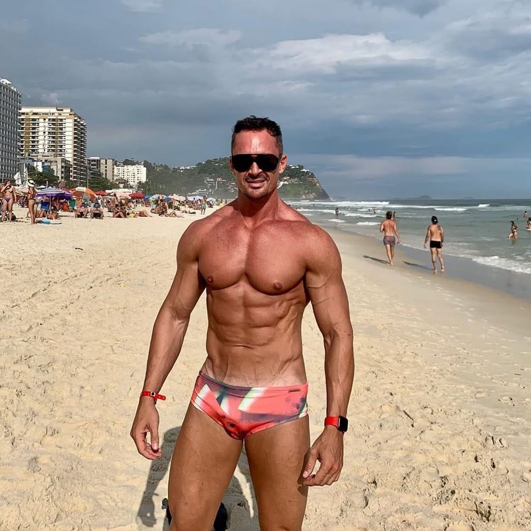 Post 6 by PK Floripa on Instagram (image)
