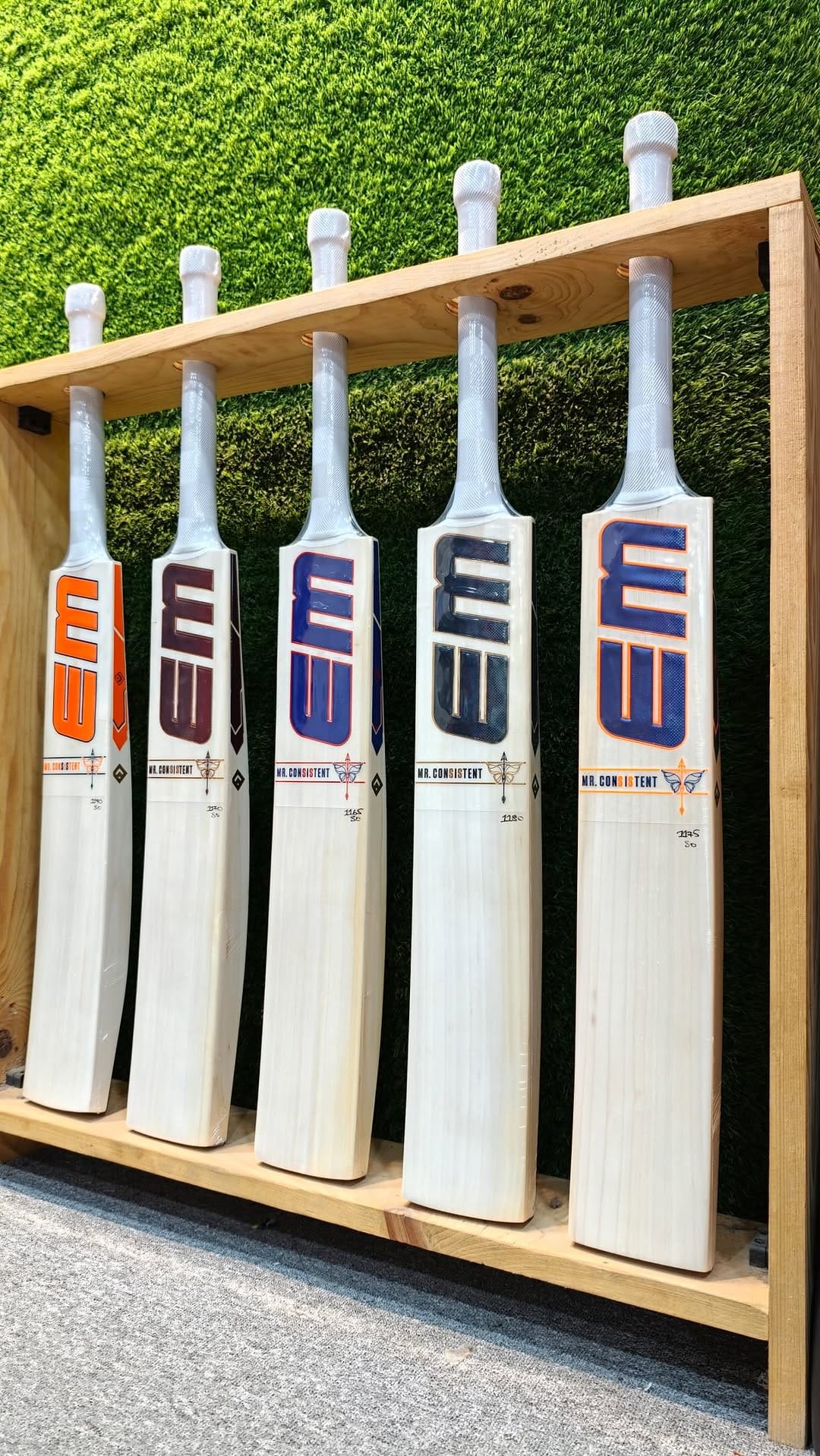 Post 3 by EM Sport on Instagram (video)