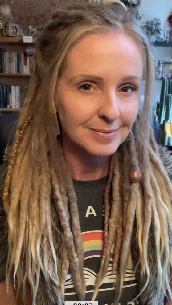 Post 2 by @magicallocs on Instagram (video)