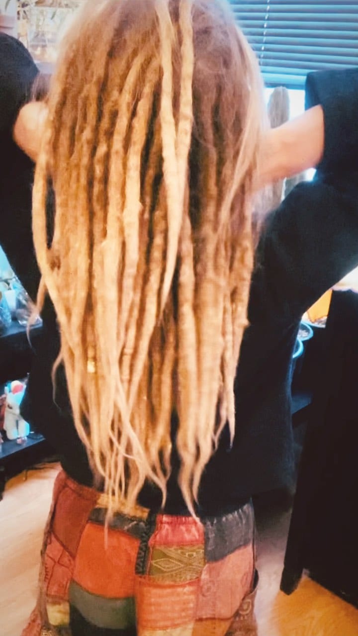 Post 1 by @magicallocs on Instagram (video)