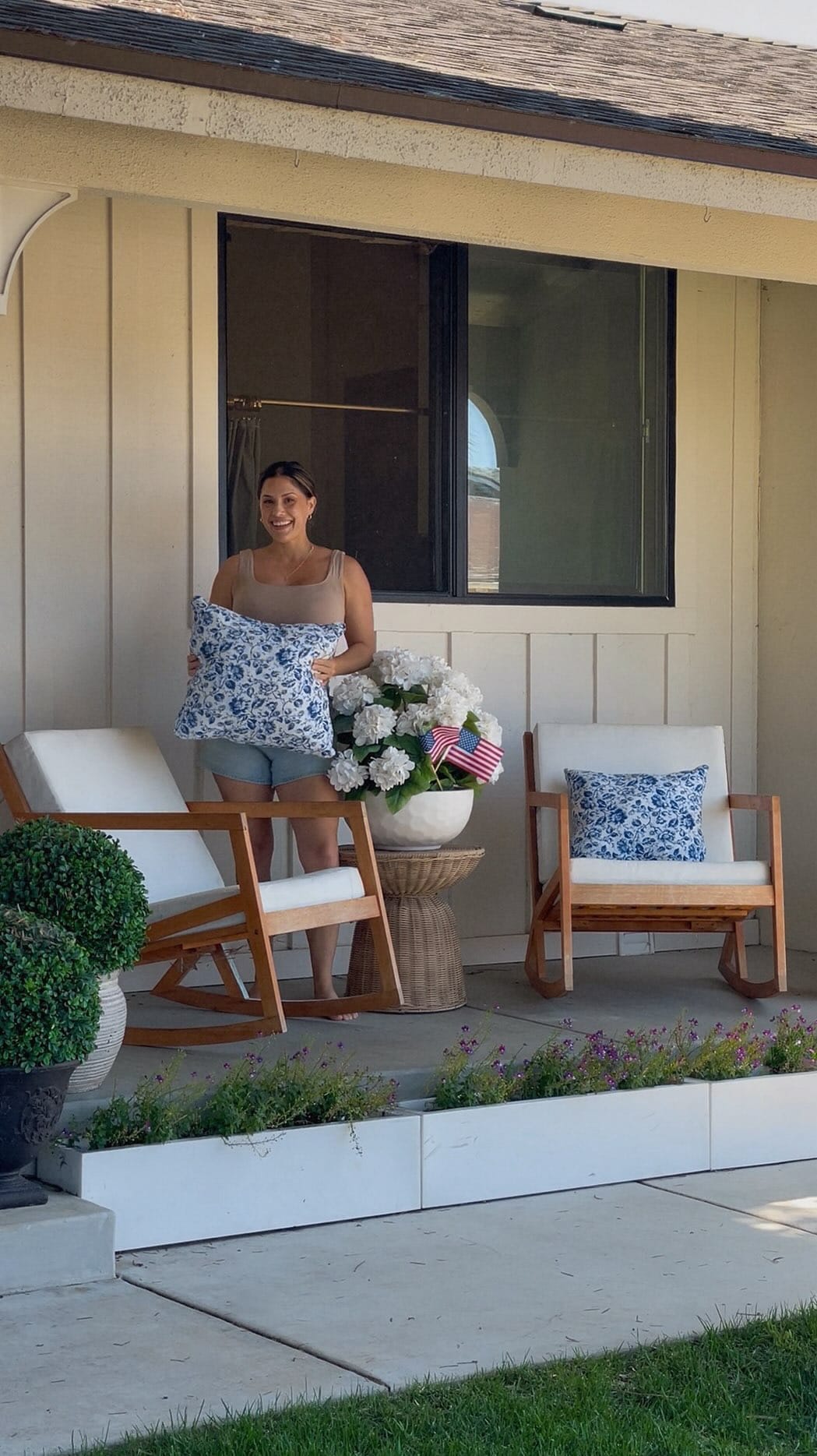 Post 2 by Liz Lovery | Design, DIY, & Home on Instagram (video)
