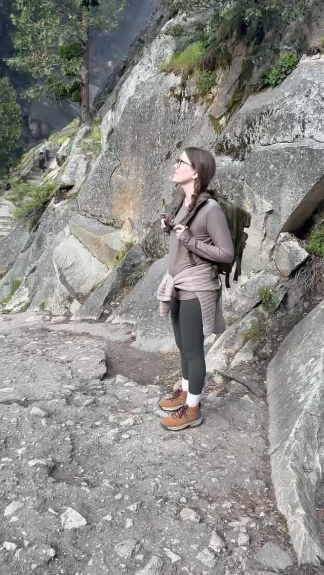 Post 1 by Jenny Cam Beauty on Instagram (video)