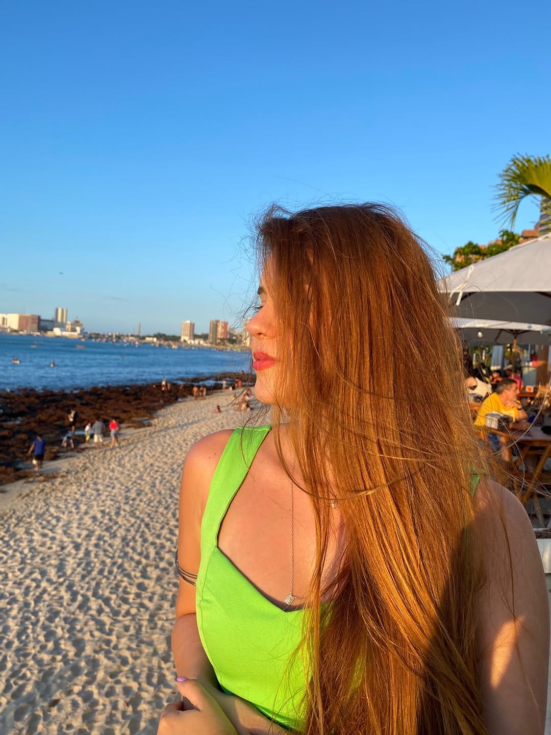 Post 9 by Lara Cindy on Instagram (image)