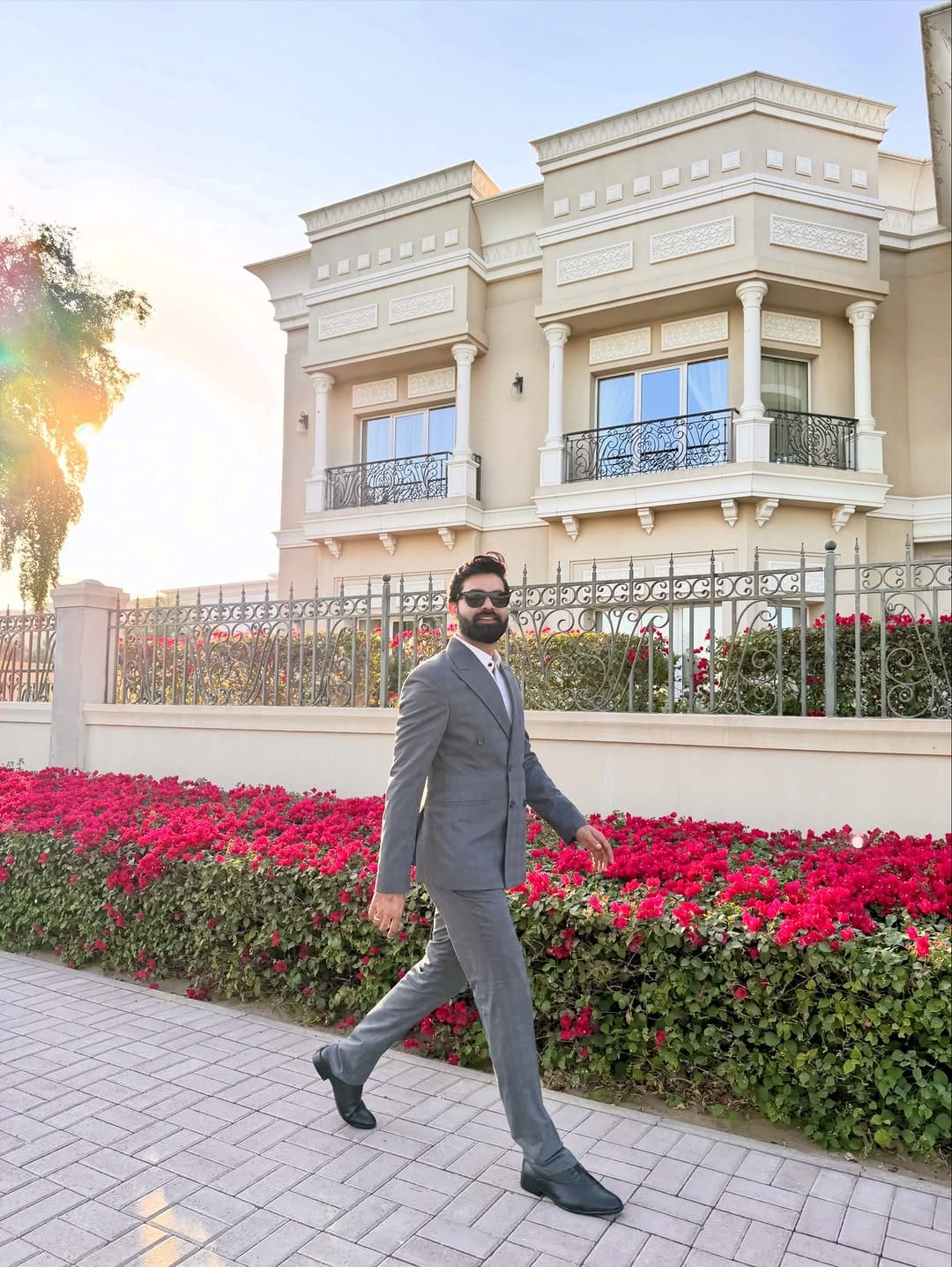 Post 7 by Sandeep Singh🕉️ on Instagram (carousel)