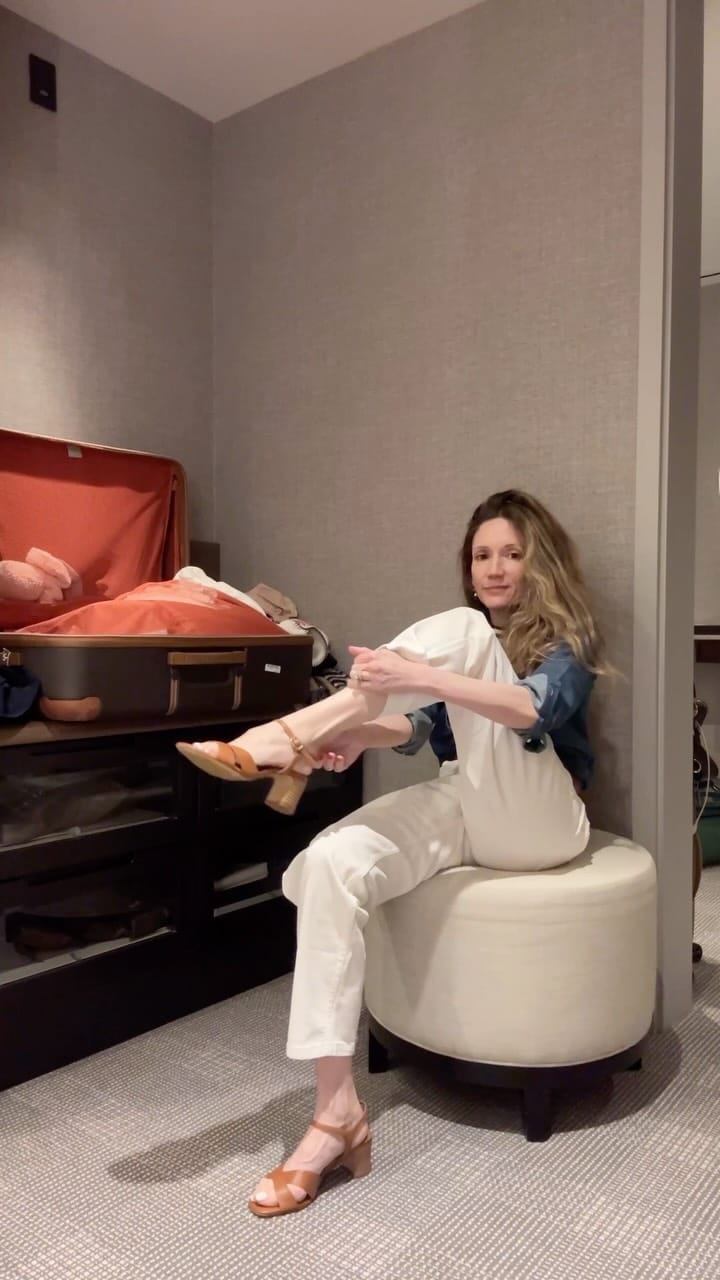 Post 10 by Ziba Shops Style on Instagram (video)