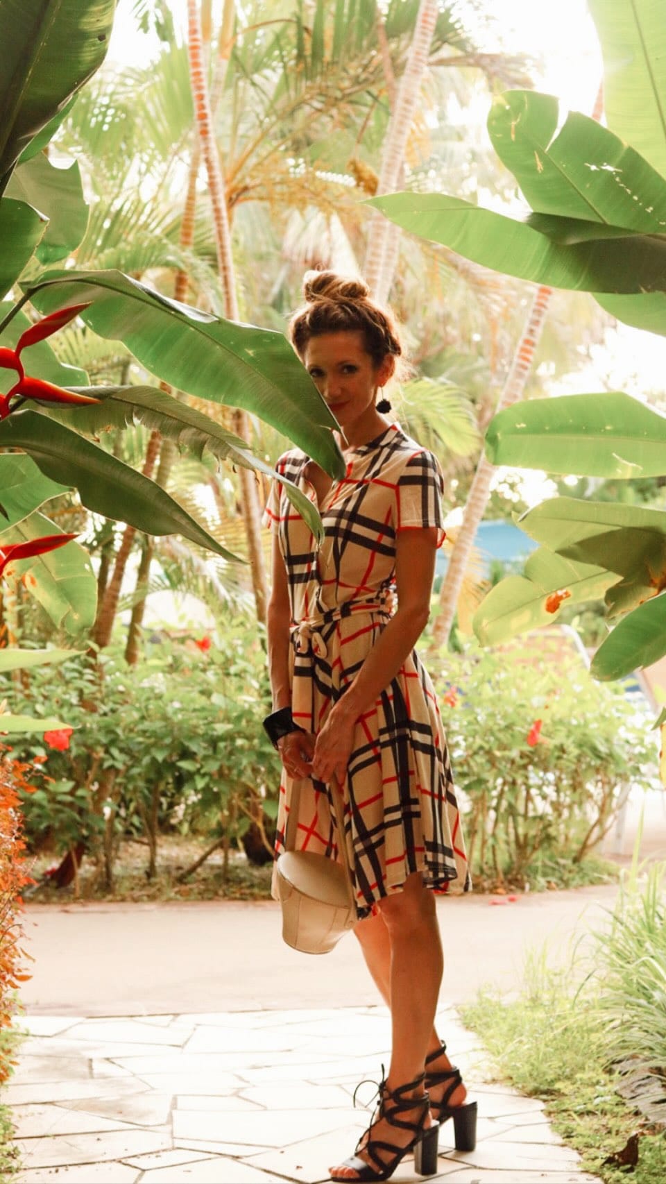 Post 2 by Ziba Shops Style on Instagram (video)