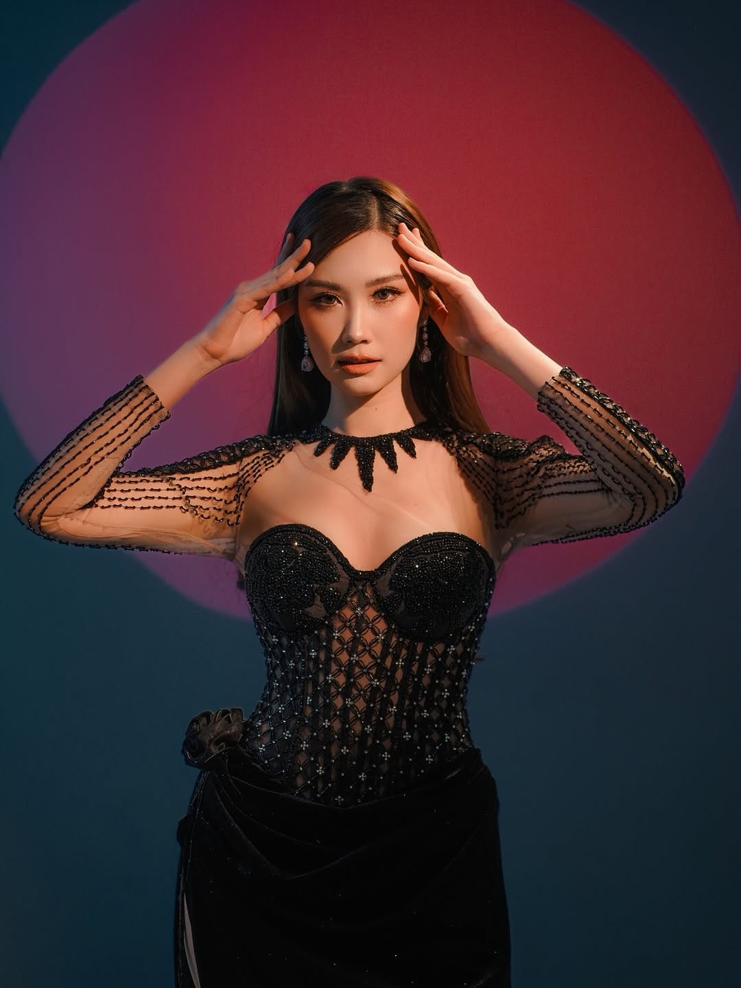 Post 4 by G I O V A N N I  H U A N G on Instagram (carousel)