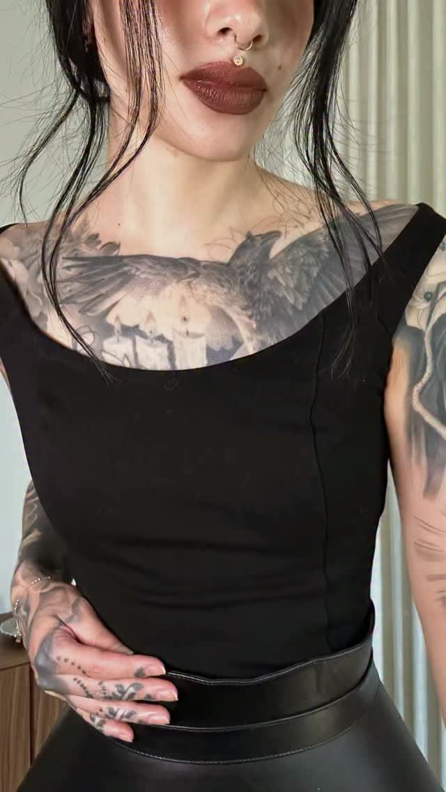 Post 1 by Chelsey Ceja • Dark Style + Beauty on Instagram (video)