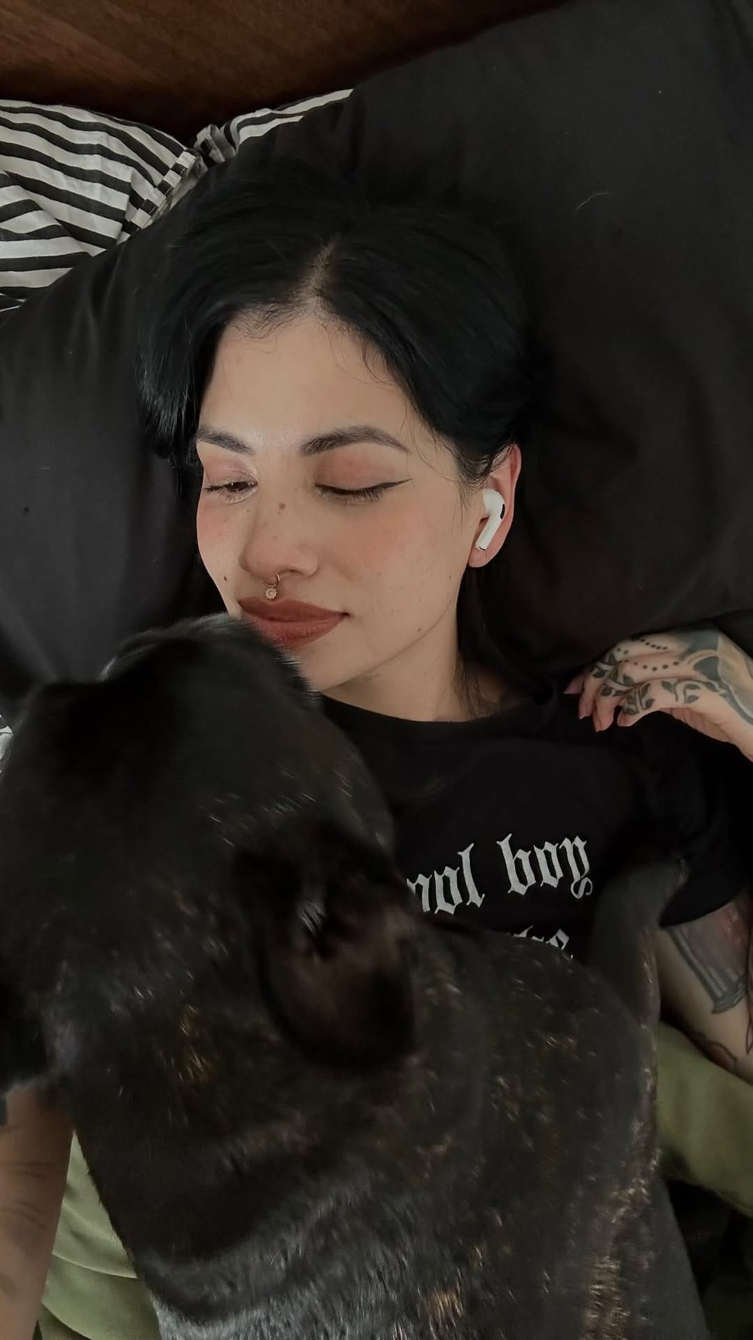 Post 9 by Chelsey Ceja • Dark Style + Beauty on Instagram (video)