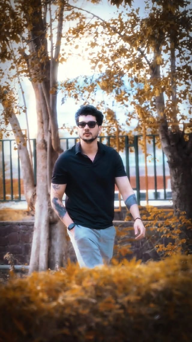 Post 1 by 🀄 H A R R Y     T I W A R I 🀄 on Instagram (video)