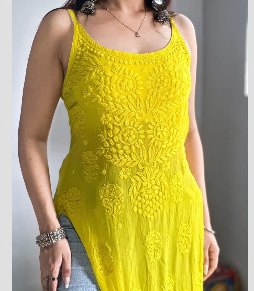Post 8 by Lucknowi Chikankari 🧿By  Priyanshi Pandey on Instagram (carousel)