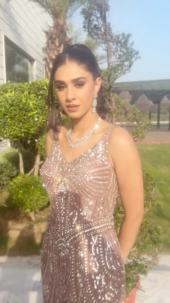 Post 2 by Roohdaar India on Instagram (video)