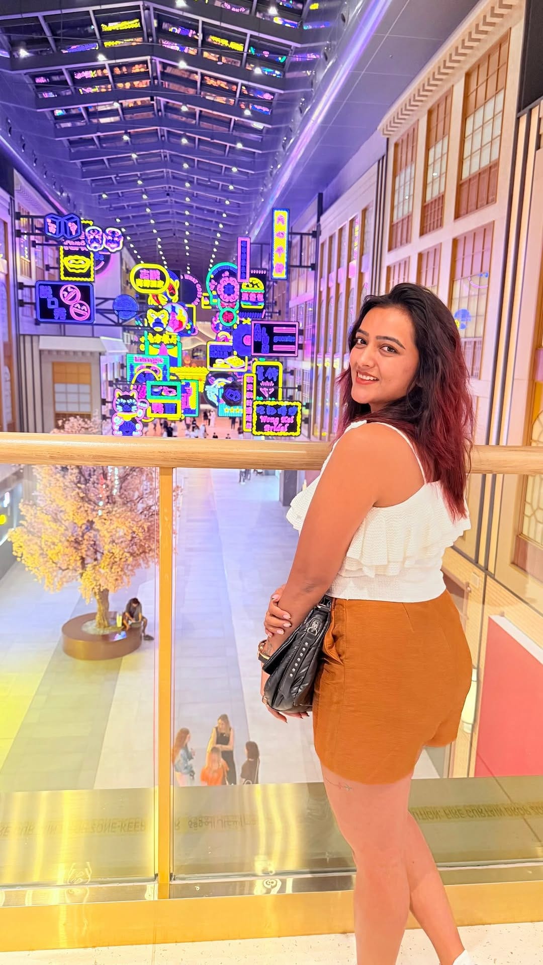 Post 7 by Prriyanka Shah on Instagram (video)