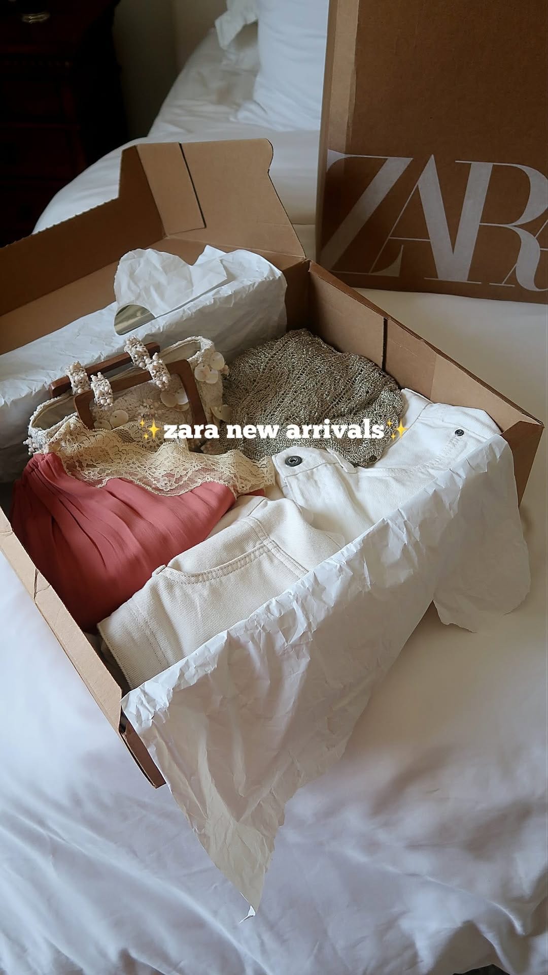 Post 7 by Nikki | Workwear and Classic Outfits with a Modern Twist! on Instagram (video)