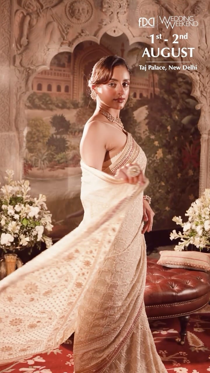 Post 9 by Suhani Gurnani Chikankari on Instagram (video)