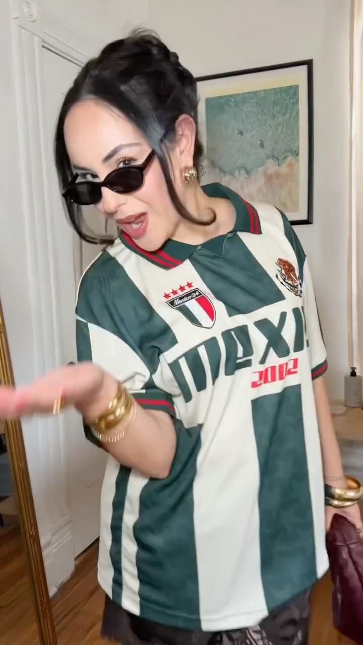Post 4 by Maria Salazar on Instagram (video)