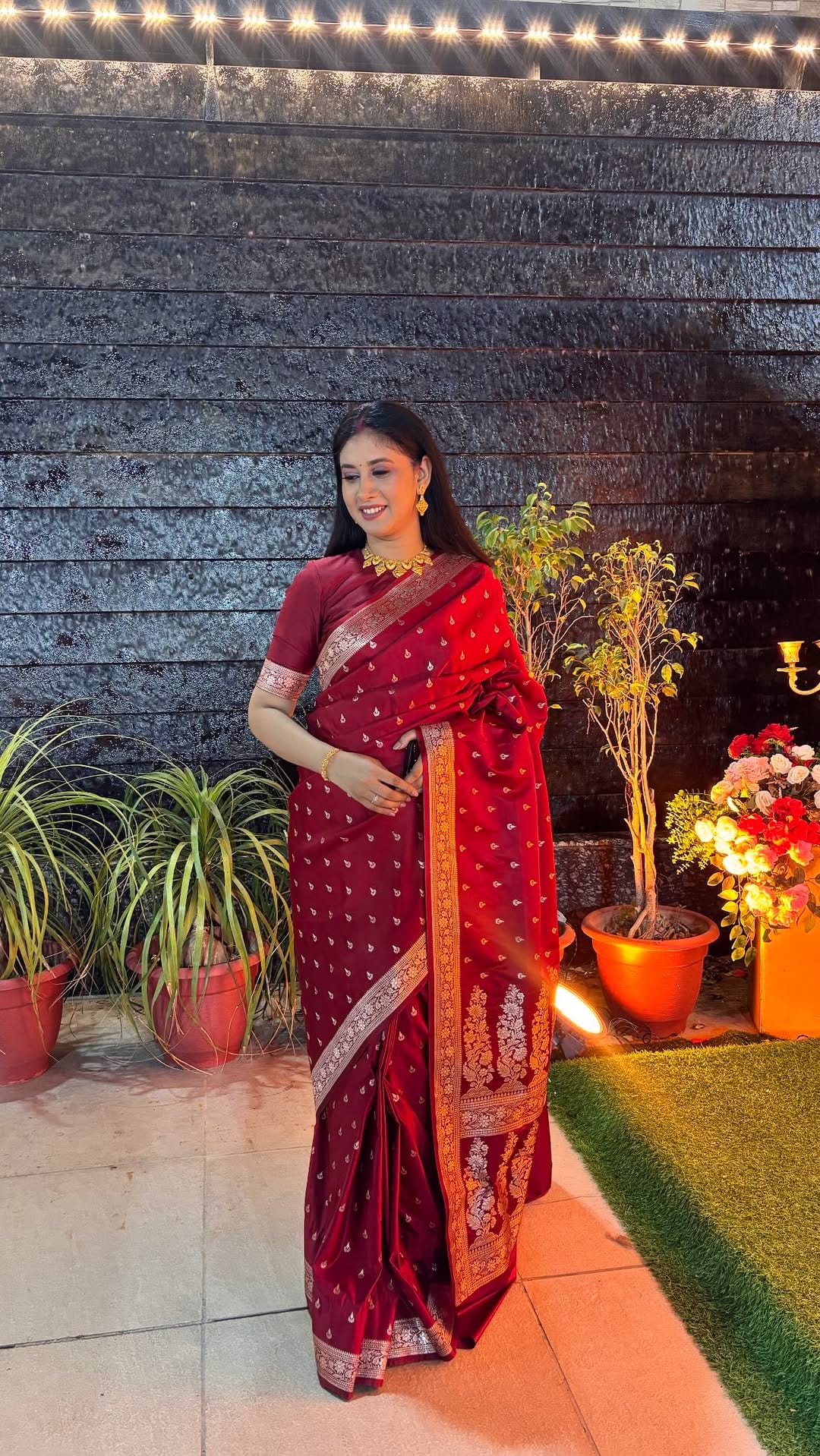 Post 10 by Aditi Bhadra on Instagram (video)