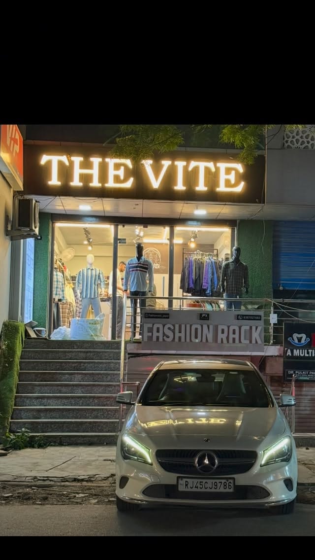 Post 10 by The Vite on Instagram (video)
