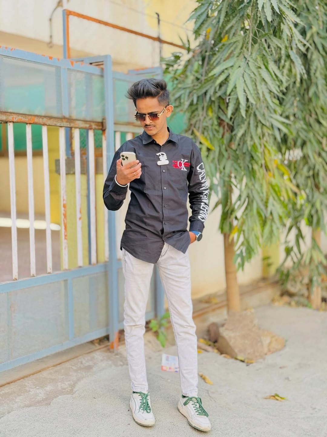 Post 4 by MOIN PATHAN on Instagram (image)