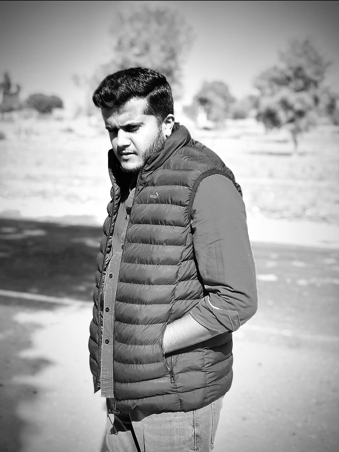 Post 10 by Raam Suthar on Instagram (image)
