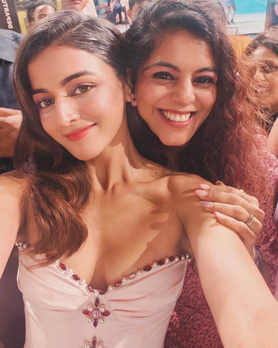 Post 8 by Rakshhaa Karwa Jethwani 🧿 on Instagram (image)