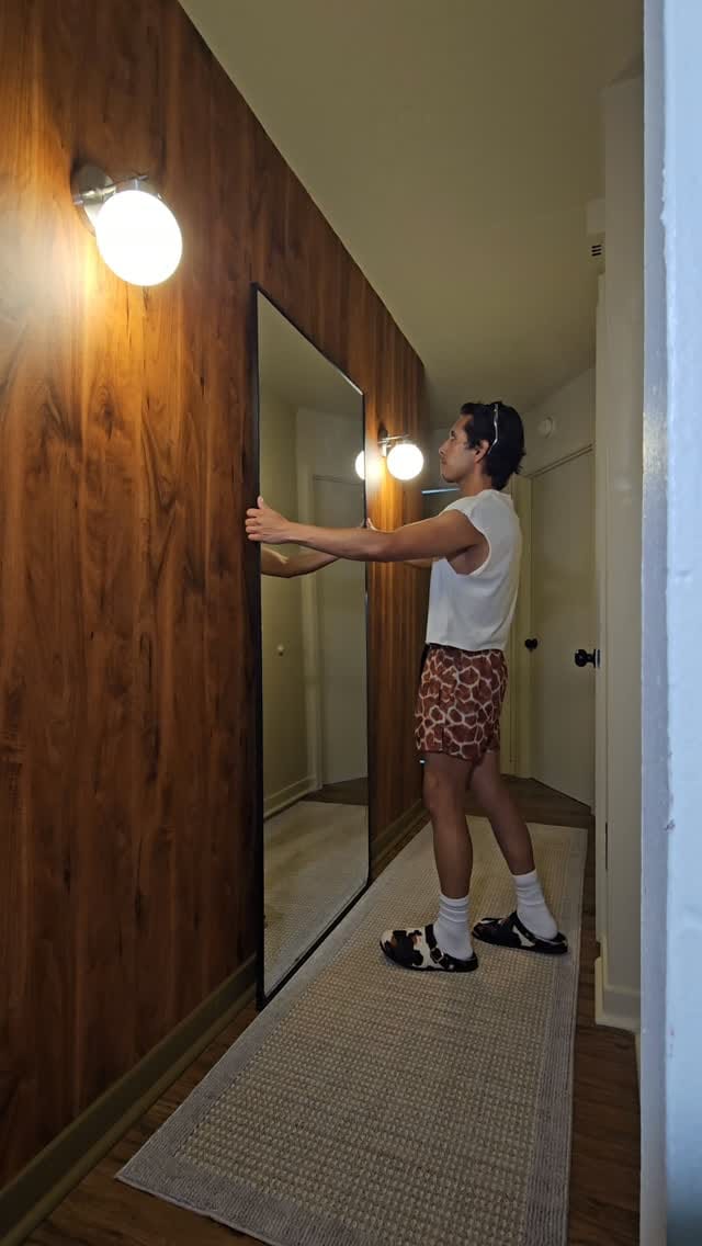 Post 3 by Jorge Gómez | Casa Refined on Instagram (video)
