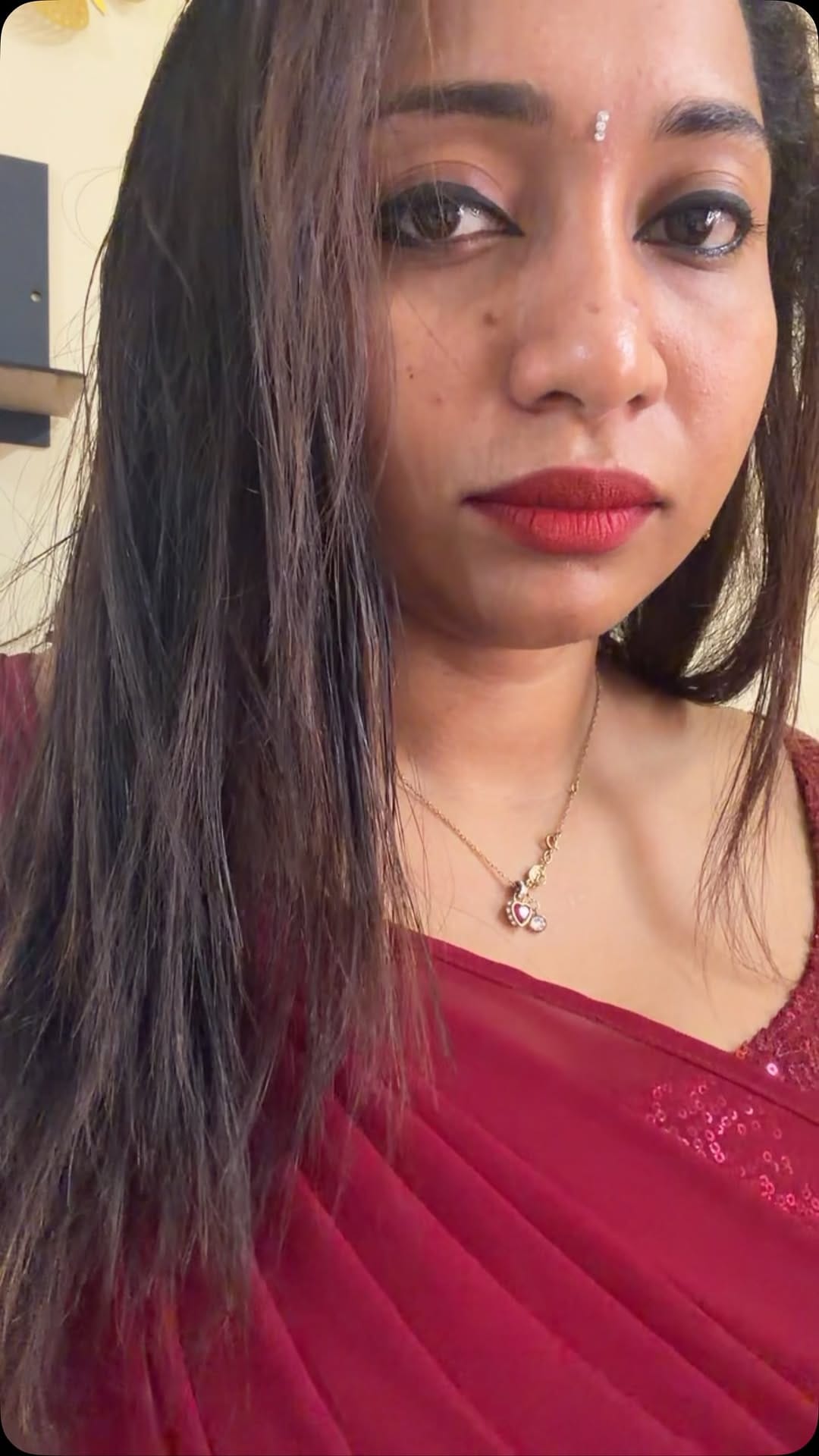 Post 2 by Ansiya Ansi on Instagram (video)