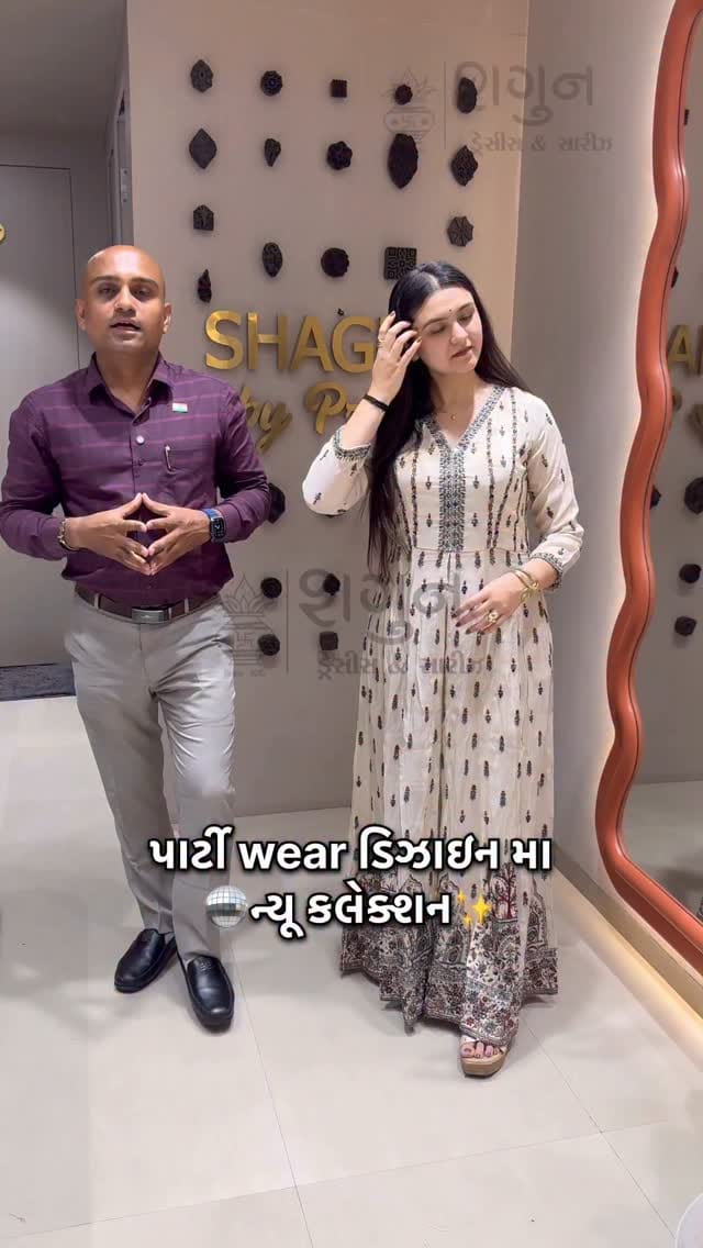 Post 6 by Shagun Dresses ®- By ℙ𝕣𝕒𝕥𝕚𝕜 𝕂𝕙𝕒𝕟𝕖𝕤𝕒 on Instagram (video)