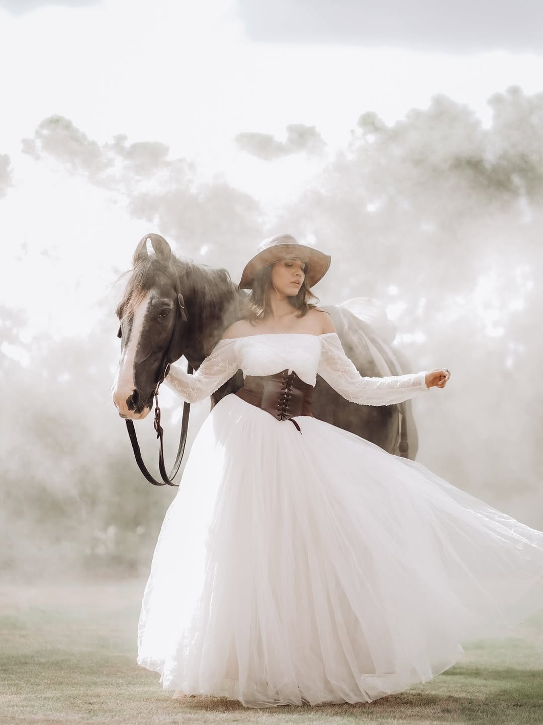 Post 3 by Raanu  | Fashion model | on Instagram (carousel)