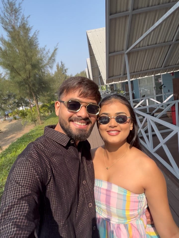 Post 7 by Anjali Chhatriwala on Instagram (carousel)