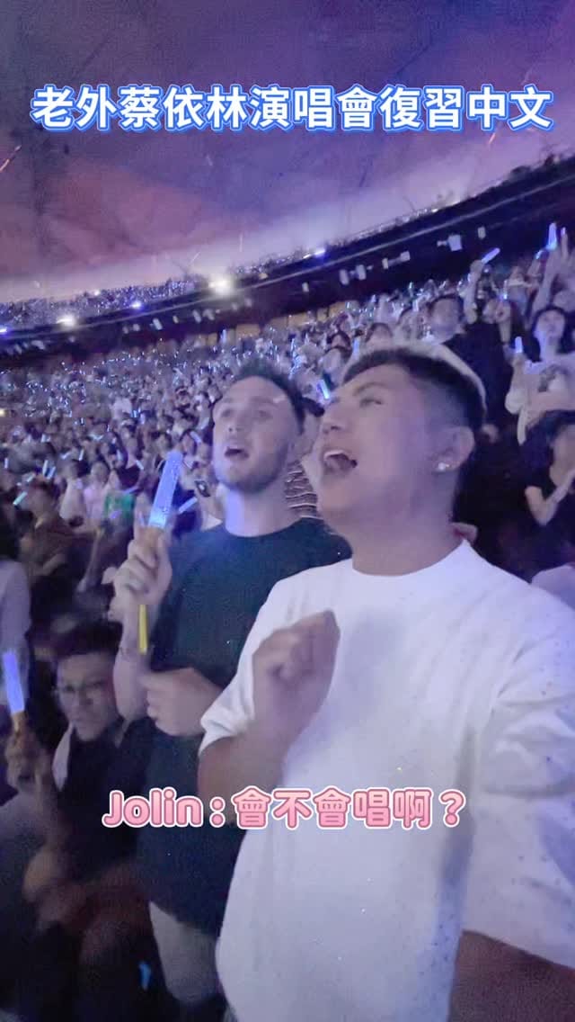 Post 5 by Nuno Lopes | Fashion Designer on Instagram (video)