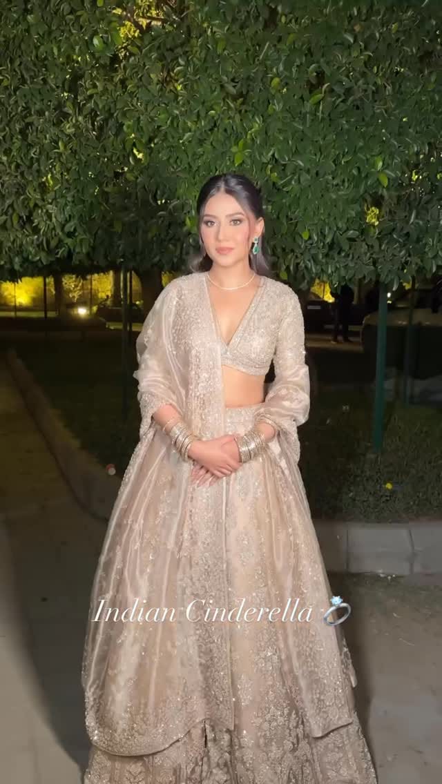 Post 1 by Ushnak Mal Mool Chand on Instagram (video)