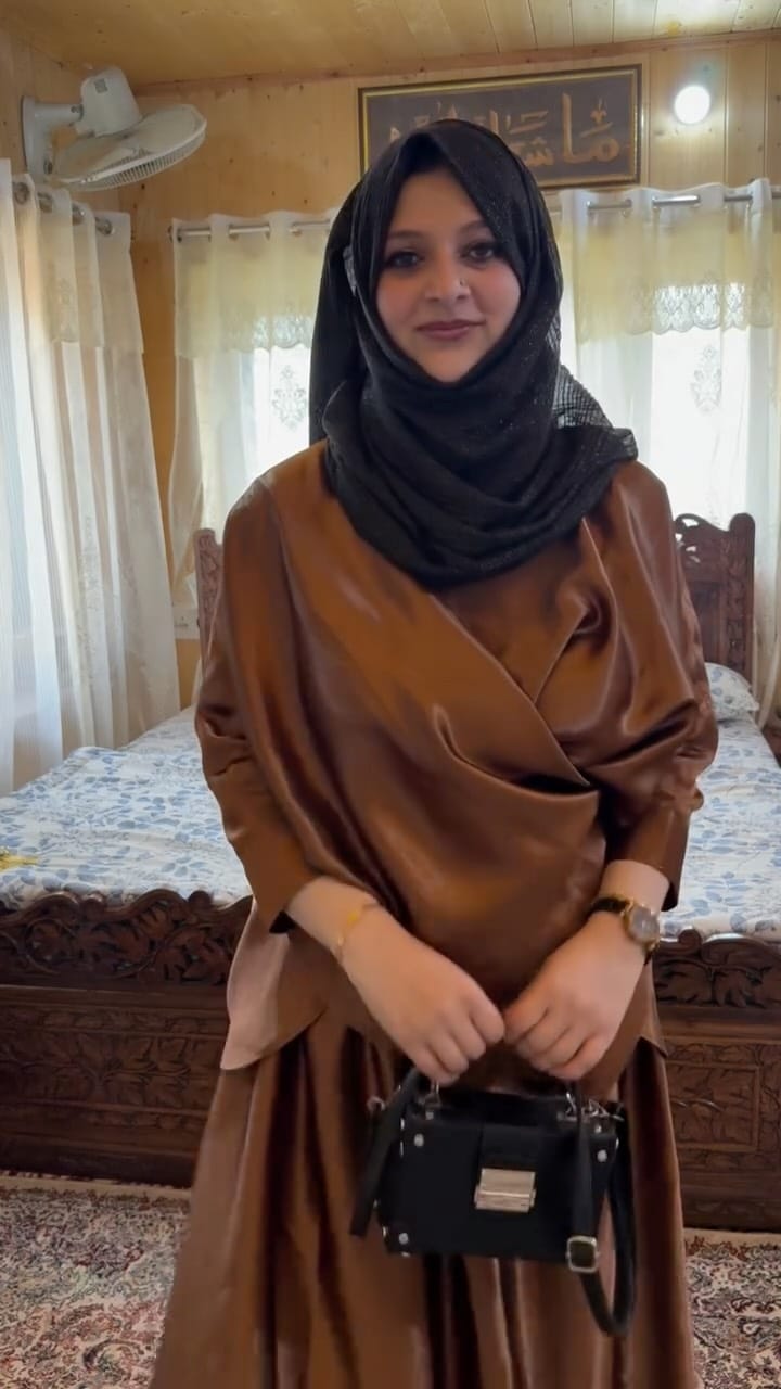 Post 4 by Zaibun Nissa on Instagram (video)