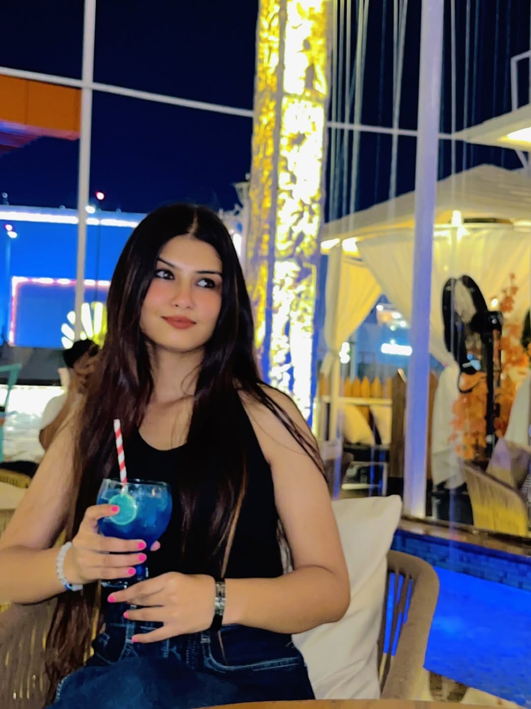 Post 10 by Rashi Sharma on Instagram (carousel)
