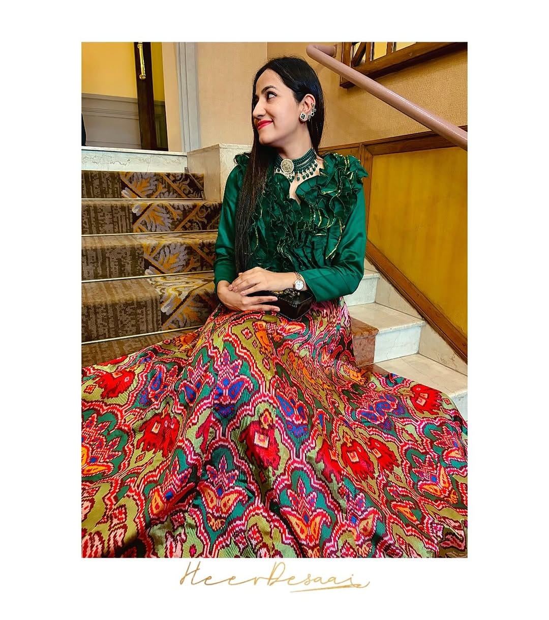Post 1 by HEER DESAAI on Instagram (carousel)