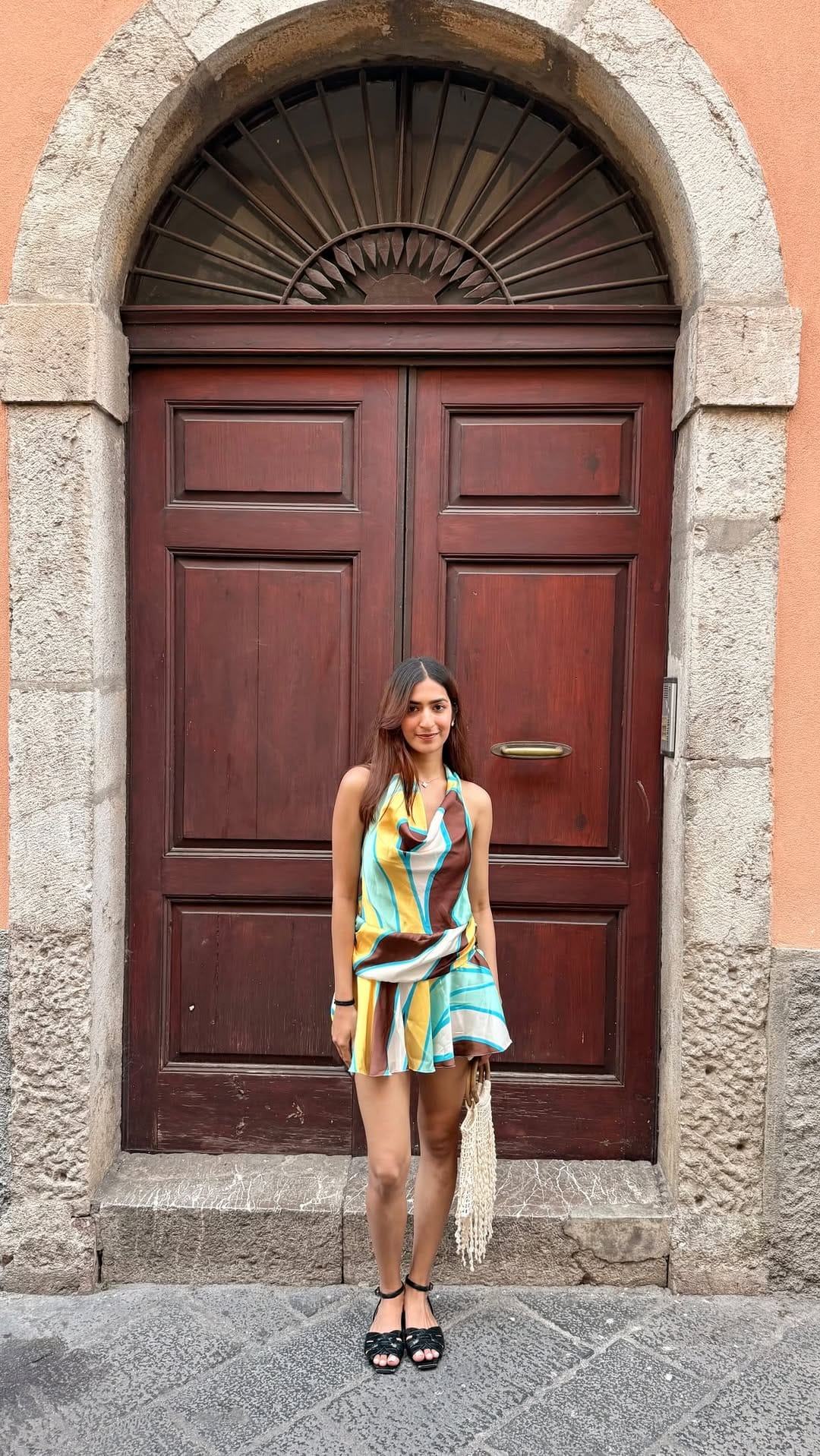 Post 8 by Ragini Daga on Instagram (video)